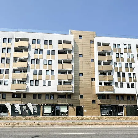 Central With Garage Parking Apartment Bratislava