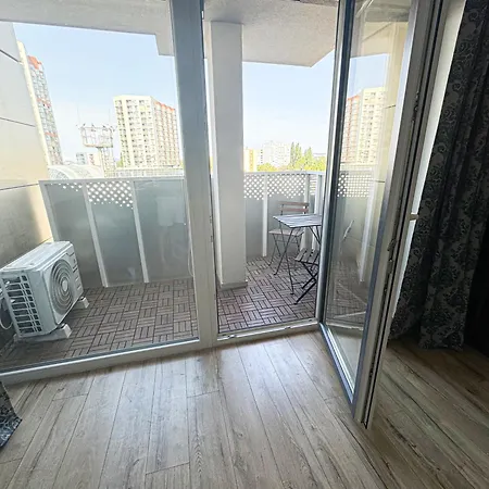 Central With Garage Parking Apartment