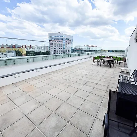 Central With Garage Parking Apartment